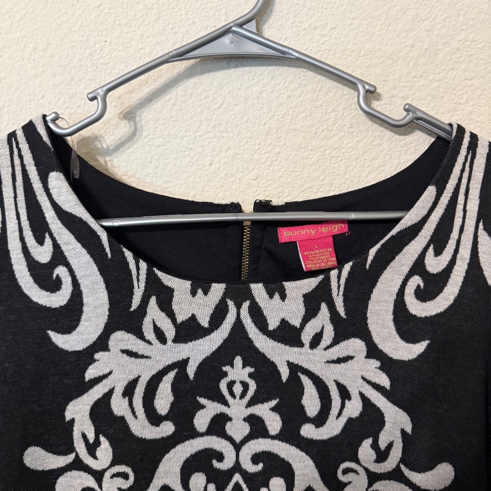 Sunny Leigh women’s Sheath Dress in Black/white - Picture 2 of 4